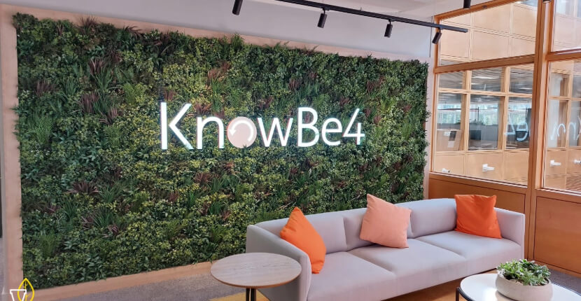 Artficial Green Wall